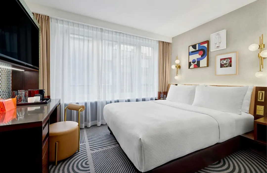 Neues Schloss Privat Hotel Zurich, Autograph Collection-1